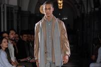 Una armonía otoñal en esta colección de moda masculina