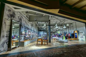 Nike opens women's-only retail store in Newport Beach, CA