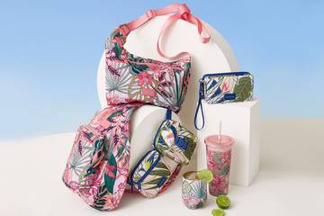 Vera Bradley posts 57.5 percent rise in Q1 revenues