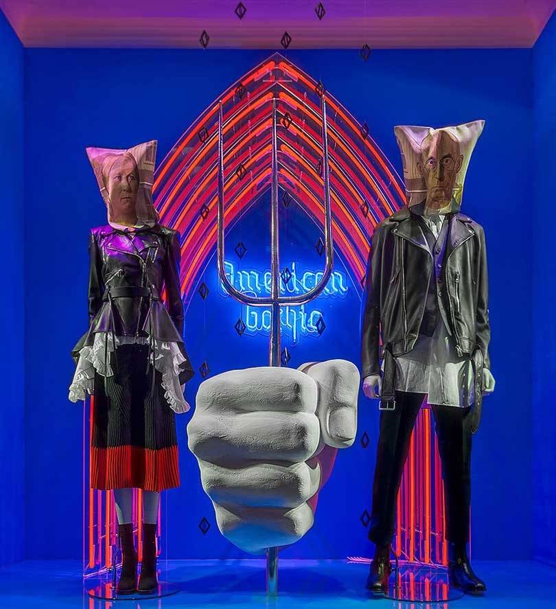 Art Meets Fashion: ДЛТ оформил витрины по мотивам картин Пикассо, Матисса и Баскии