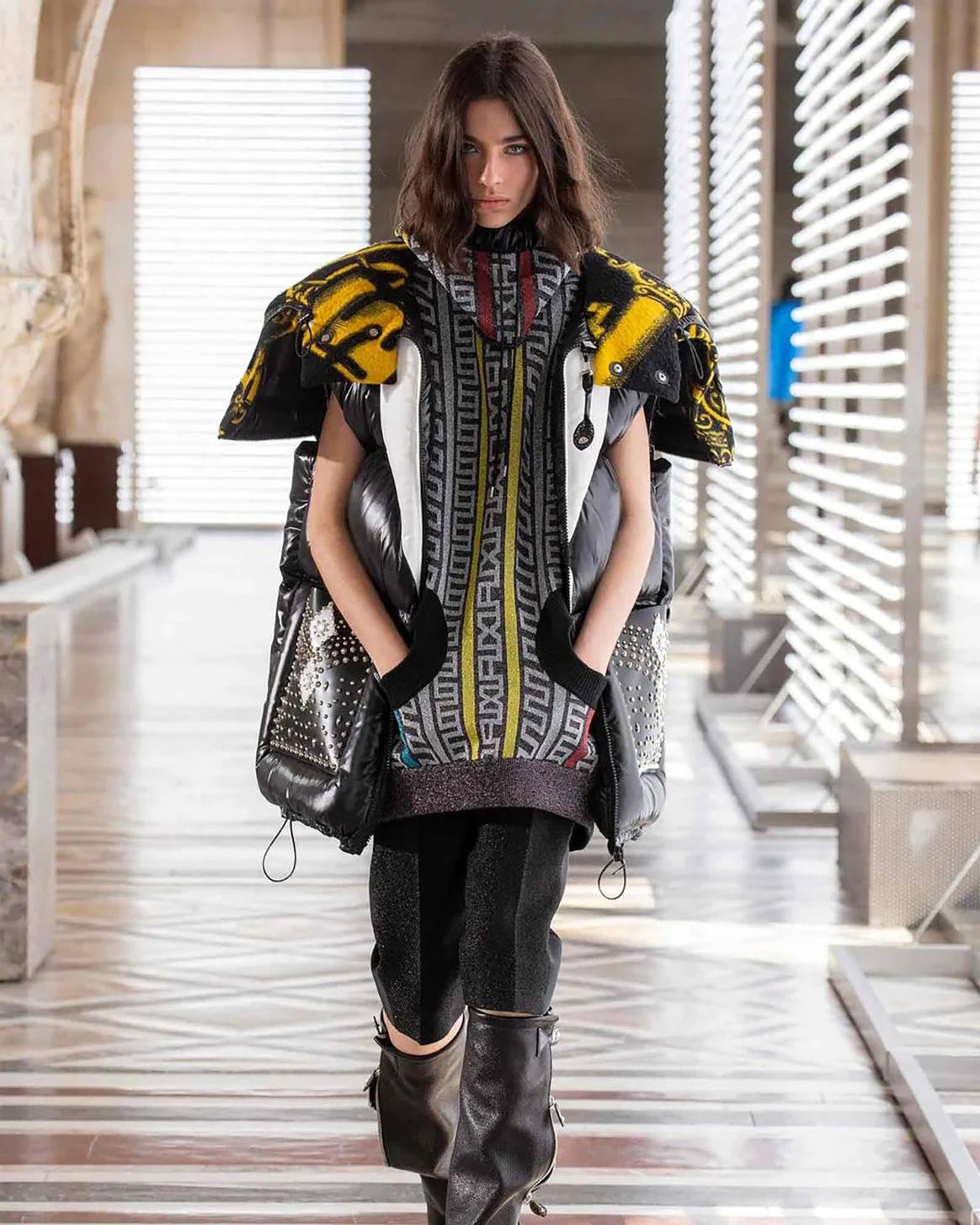 Louis Vuitton cierra Paris Fashion Week con un desfile en el Museo del Louvre al ritmo de Daft Punk