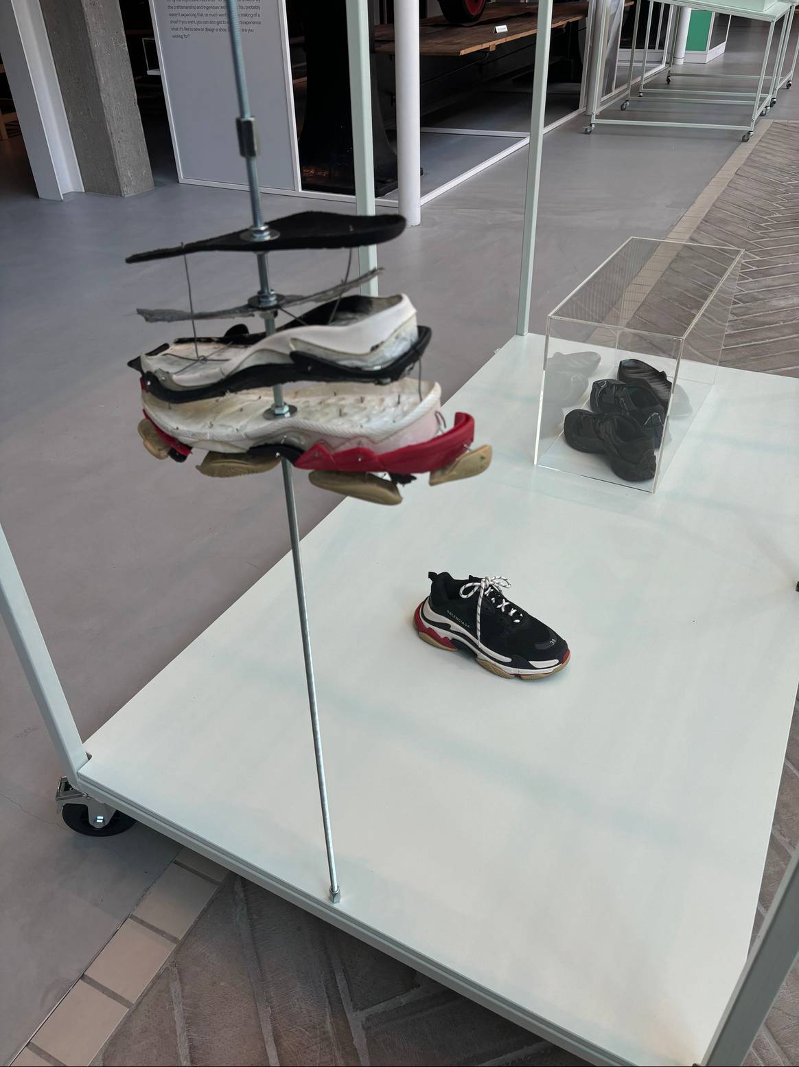 De zool van de bekende Balenciaga-sneaker.
