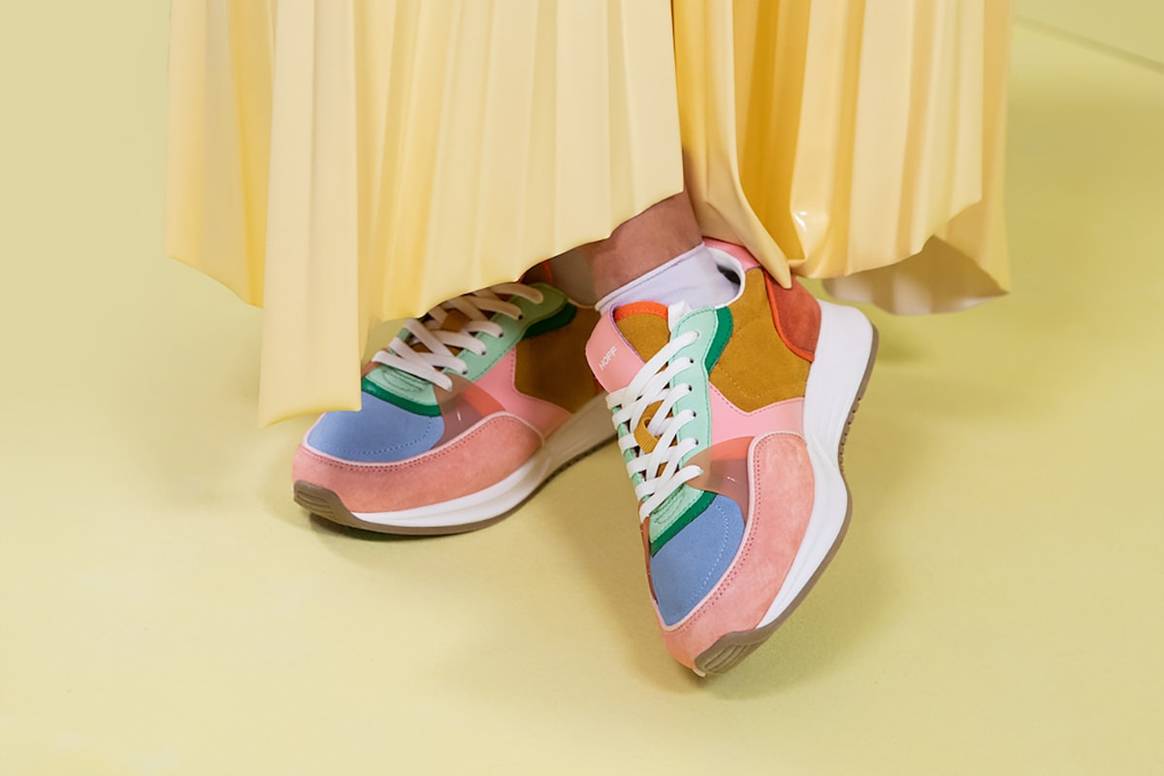 Masquespacio salta a la moda diseñando unas zapatillas para Hoff
