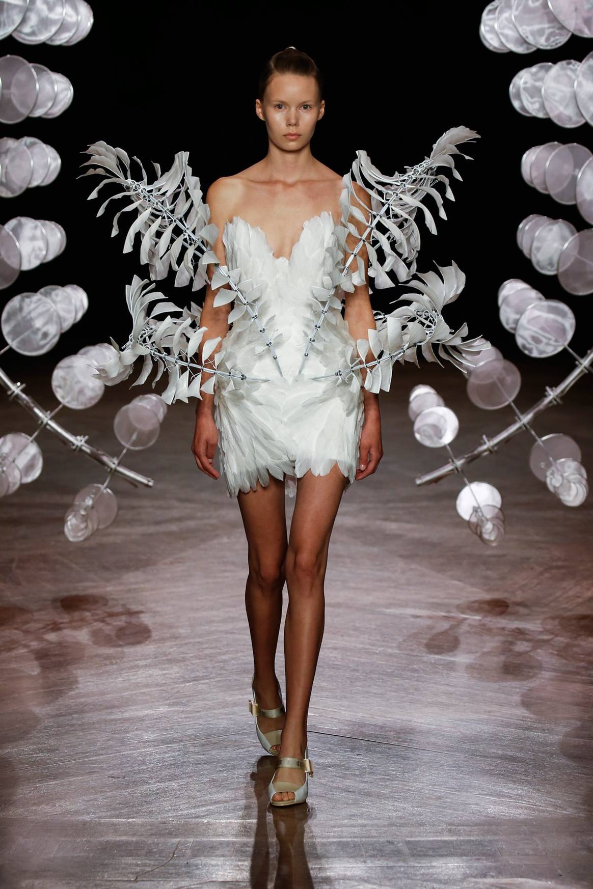 Couture AW19: Iris van Herpen ‘Hypnosis’