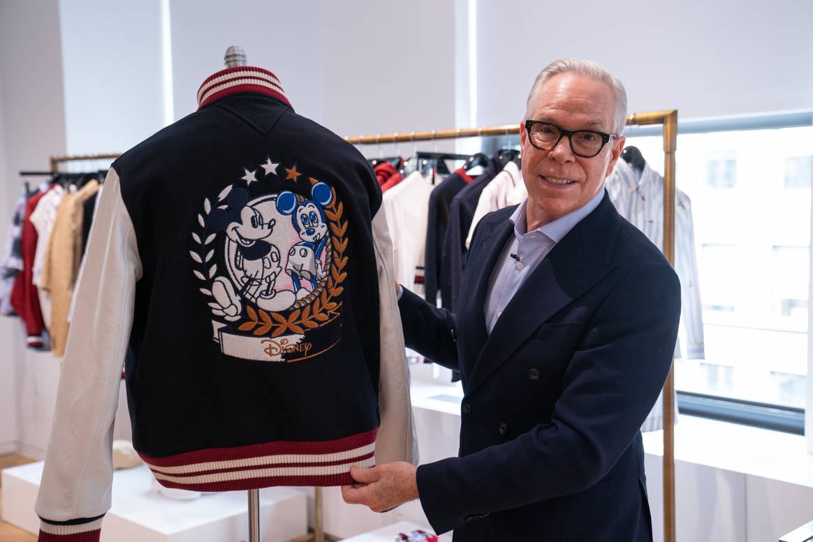 Tommy Hilfiger con chaqueta Varsity
