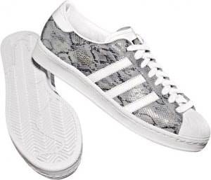 Las polémicas tres rayas de Adidas
