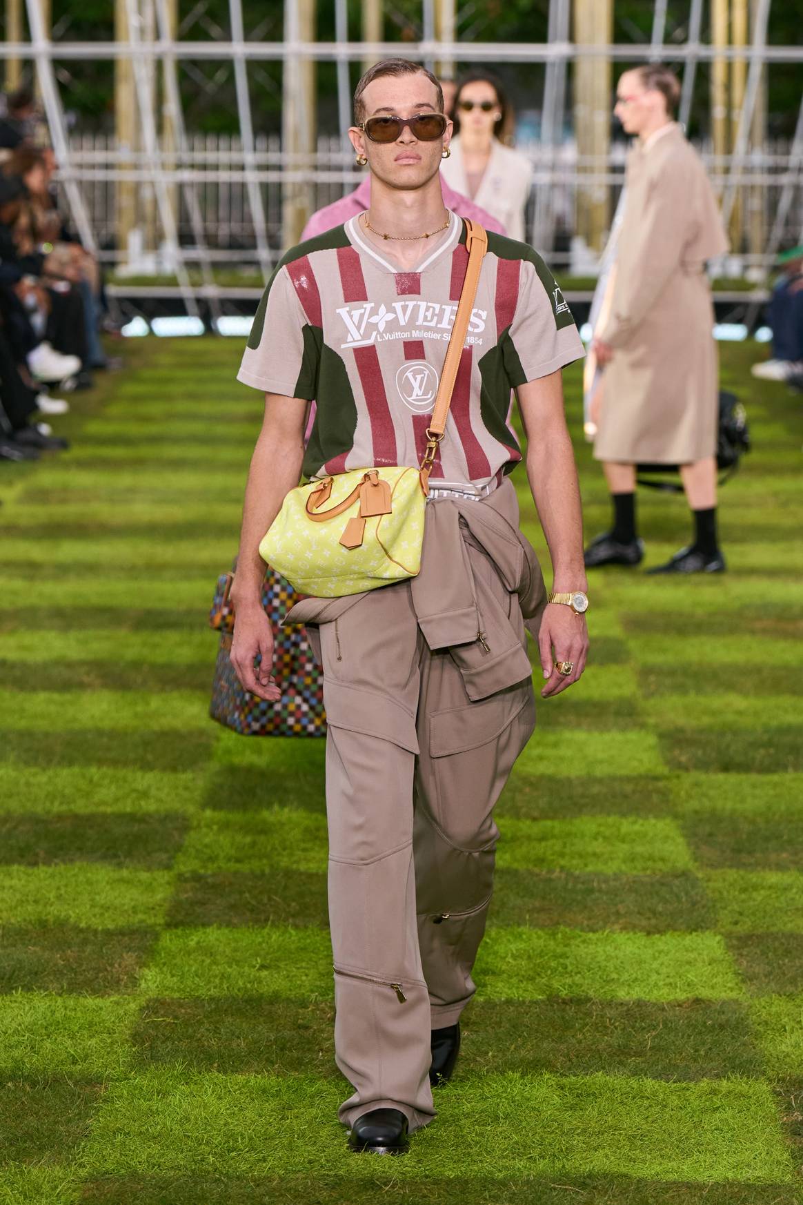 Louis Vuitton SS25, Look 57.