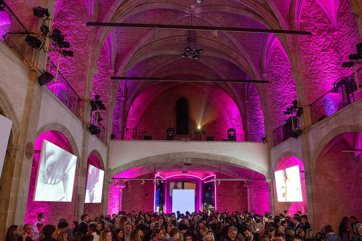 Photo Credits: Evento inaugural “080 Barcelona Fashion — La Première”.