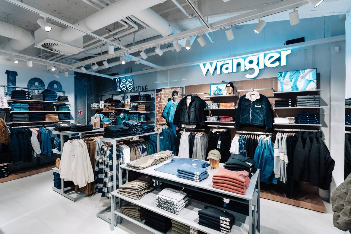 Lee and Wrangler open a joint denim store