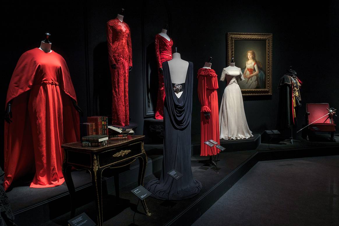 Interior de la exposición “Caprile Lorenzo”, del 16 de octubre de 2024 al 30 de marzo de 2025 en la Sala Canal de Isabel II de Madrid (España).