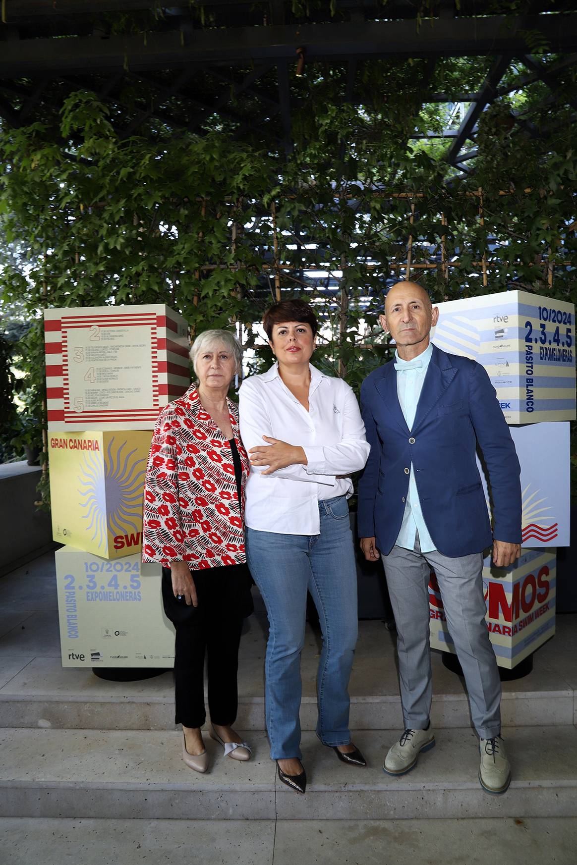 Minerva Alonso, consejera del Cabildo de Gran Canaria, junto a Pepa Bueno y Modesto Lomba, directora ejecutiva y presidente, respectivamente, de Acme.