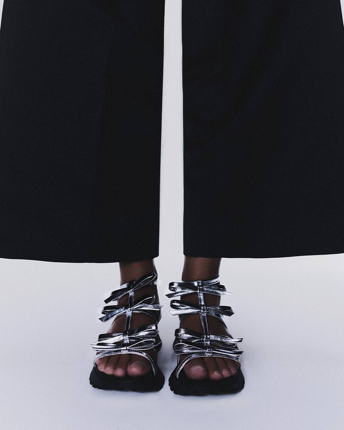 Colección cápsula Hispanitas x Juan Vidal, fotografía de campaña.
