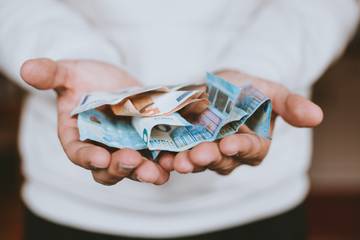 ING tempert verwachtingen voor komende maanden, ondanks onverwachte groei economie 