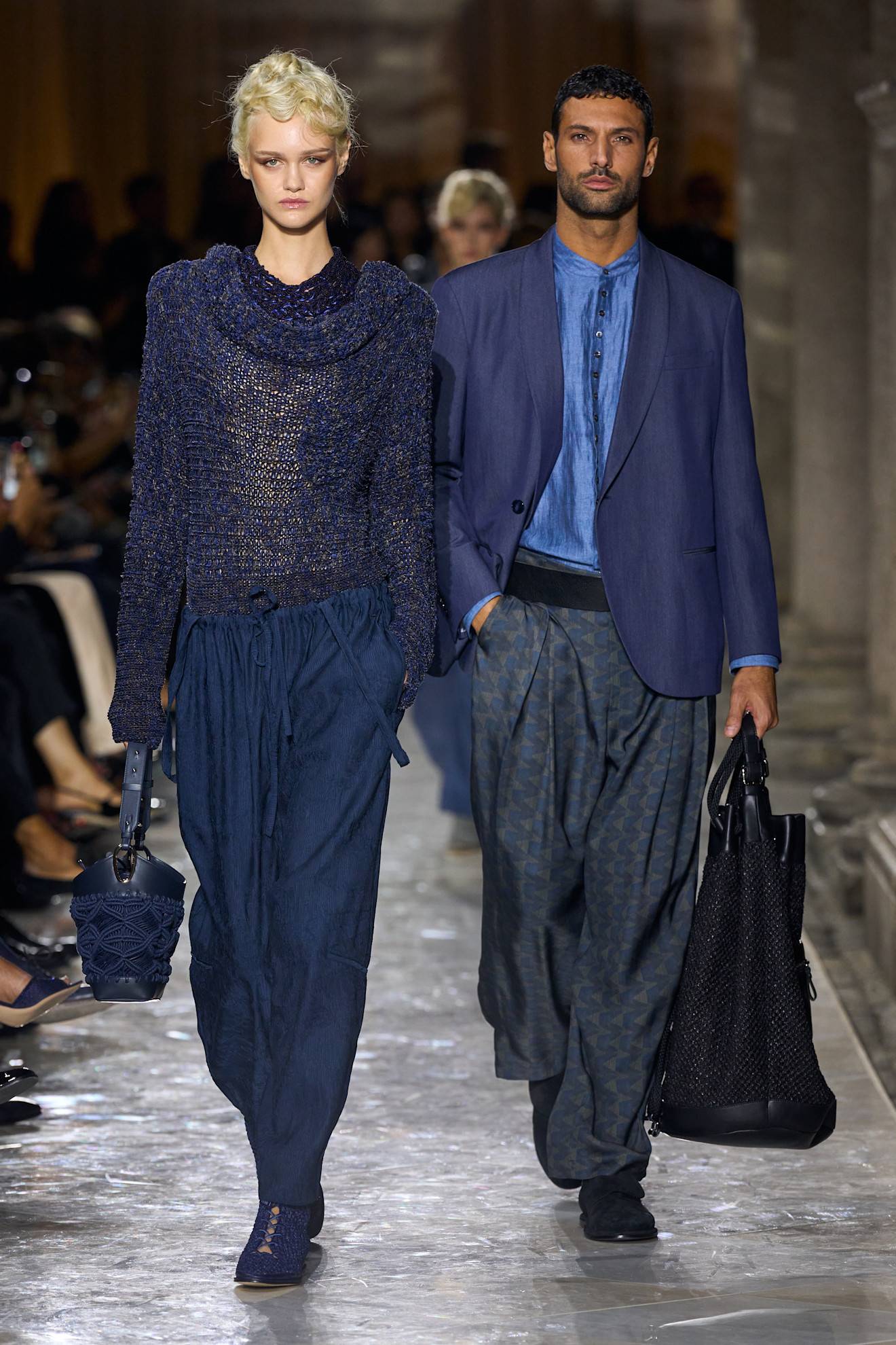 giorgio-armani-ss26-worldwide-fashion-design-lookbook