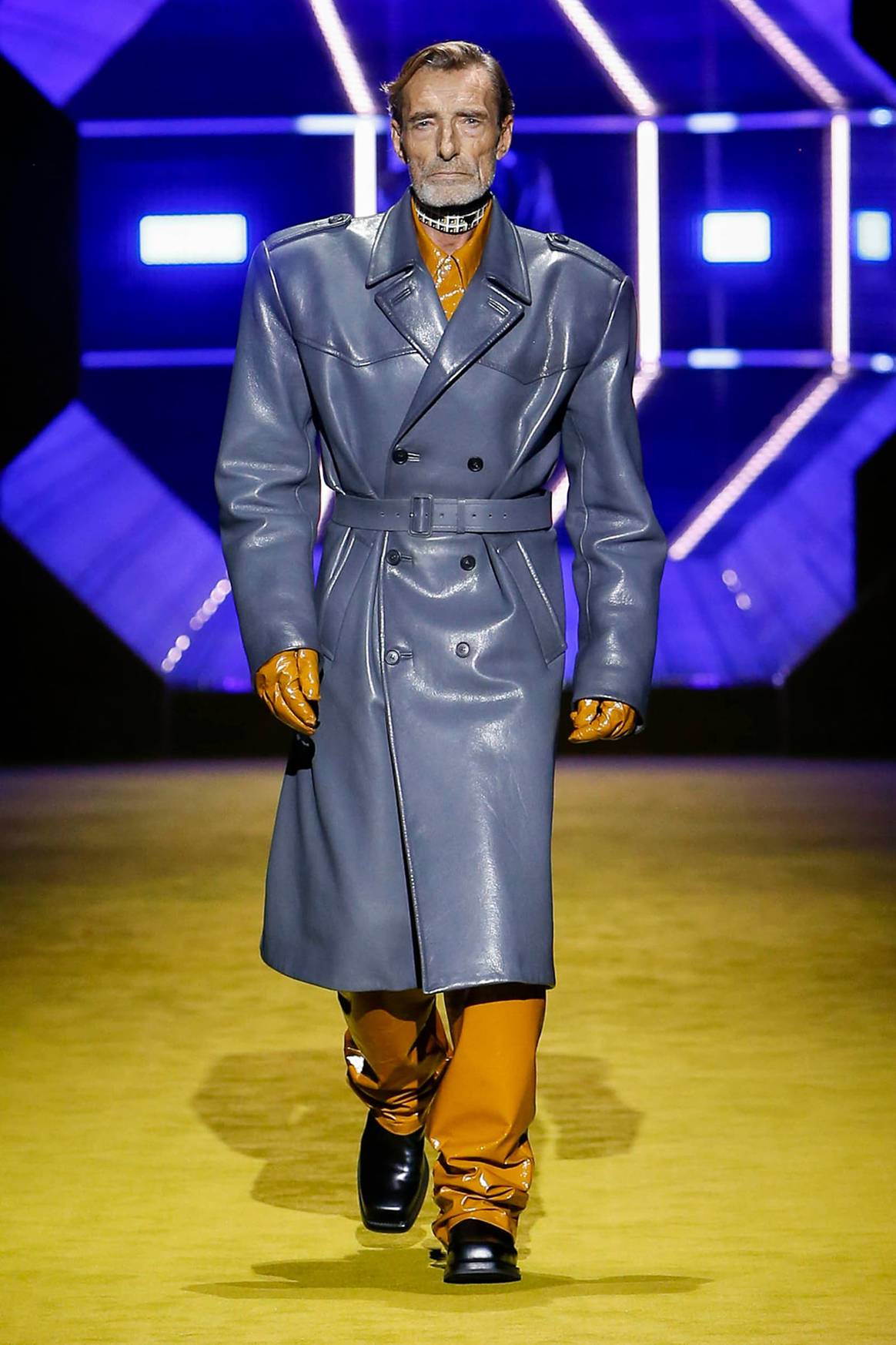 Photo Credits: Prada, colección para hombre para la temporada Otoño/invierno FW 2022 Menswear. Prada, página oficial.