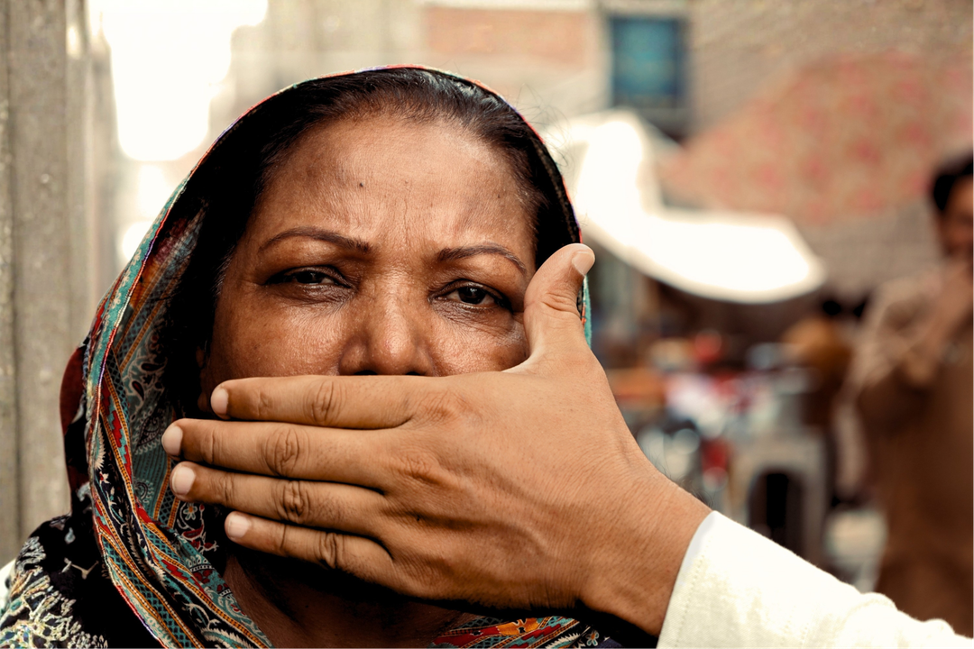 Labour Behind the Label - ‘Silenced: How wage ‘compliance’ is failing workers in Pakistan’ report
