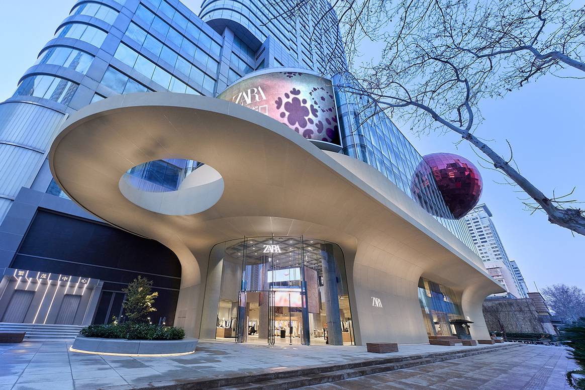 “Flagship store” de Zara en Nanjing, the capital city of Jiangsu Province (China).