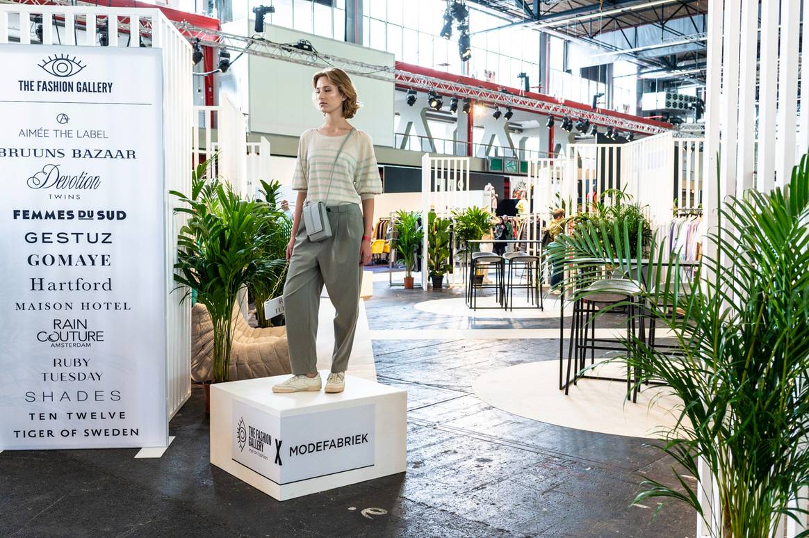 Aygin Kolaei voor FashionUnited