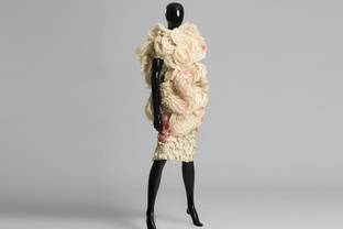 Galicia reúne en una exposición los mejores exponentes de su moda a lo largo de la historia