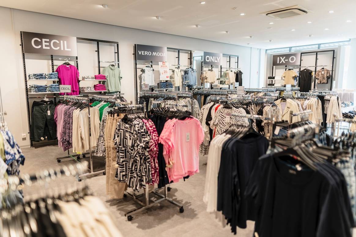 Blick in den neuen Store von AWG in Haßloch