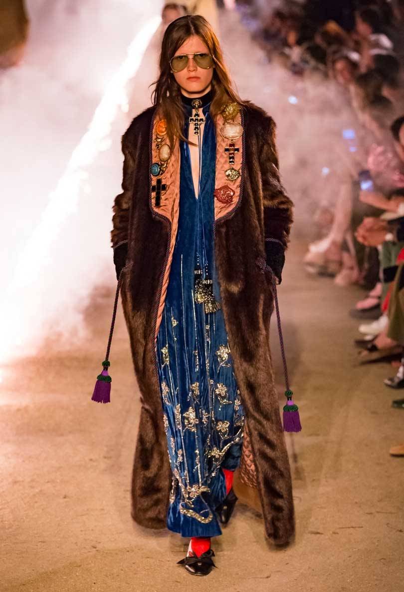 Gucci, en clave espectacular en su desfile en necrópolis romana