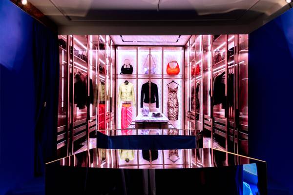 Il ceo di Yoox racconta in quale modo la piattaforma riesce a spostare il lusso dall’aspirazione alla partecipazione