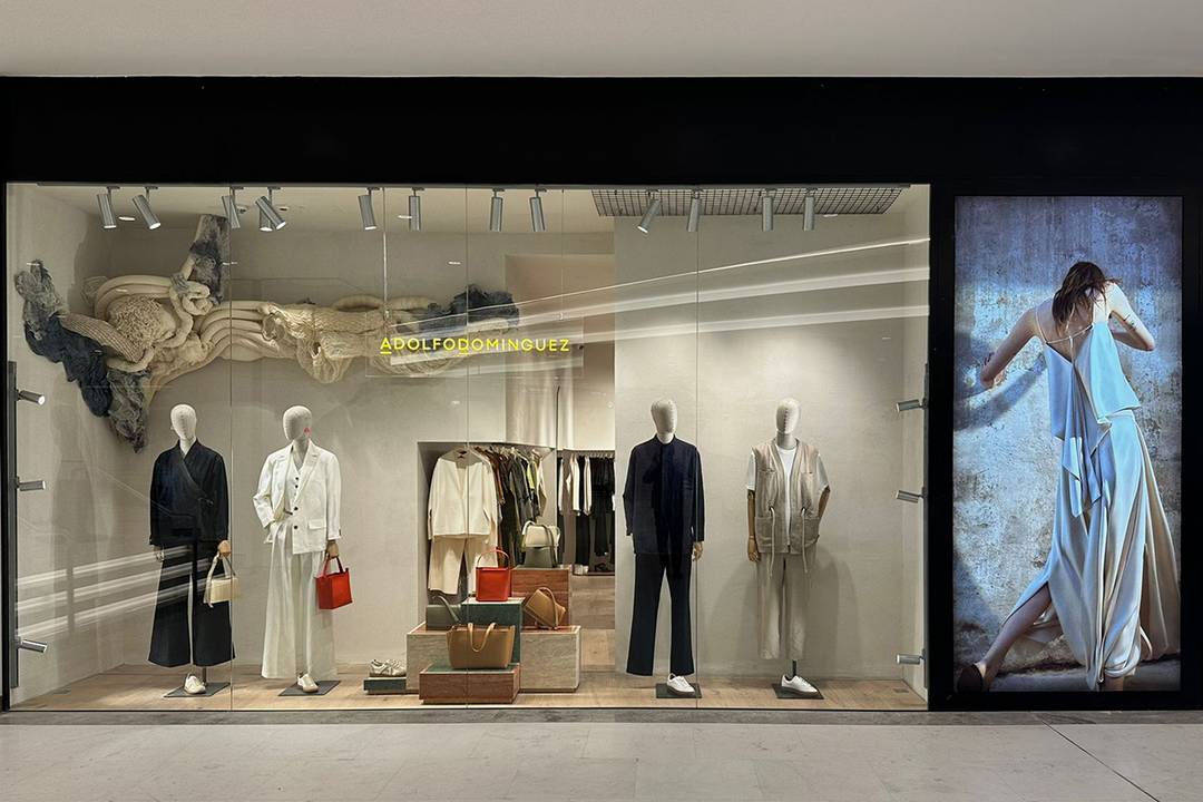 Tienda de Adolfo Domínguez en Estambul (Turquía).