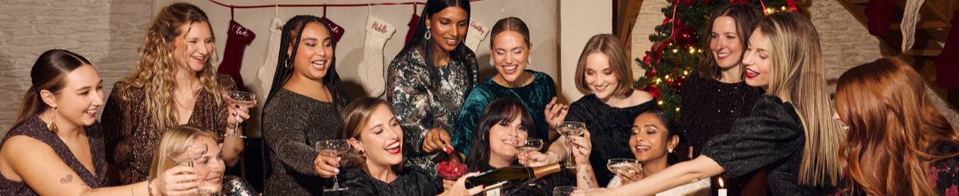 Company Profile header LolaLiza