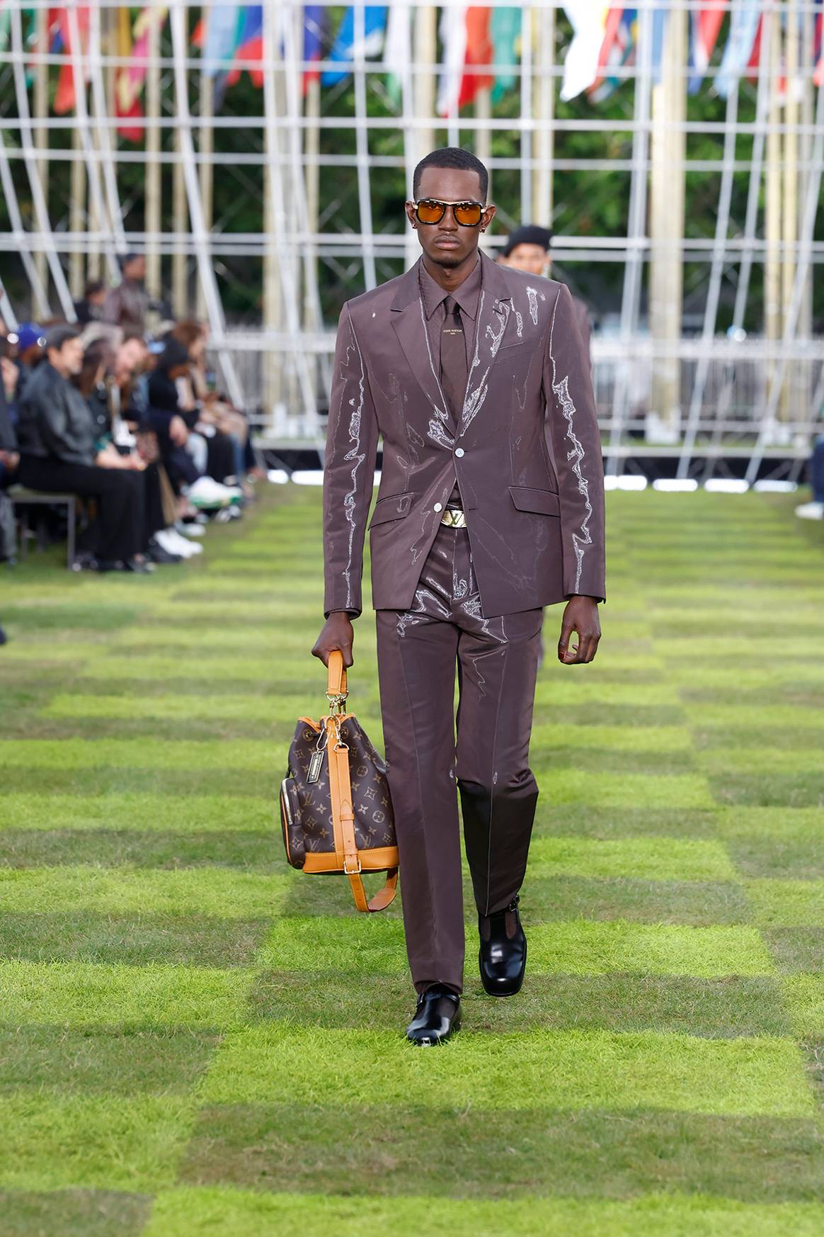 Louis Vuitton, colección moda-hombre para la temporada Primavera/Verano 2025.