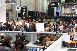 Twee extra hallen voor modebeurs Panorama