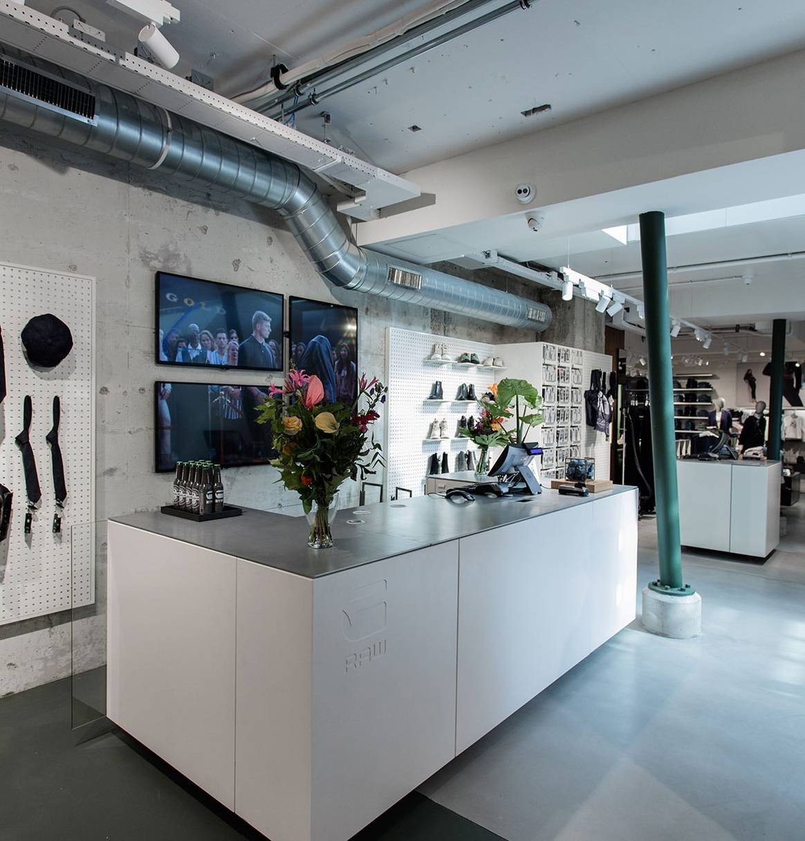 In beeld: G-Star Raw heropent flagshipstore in Rotterdam