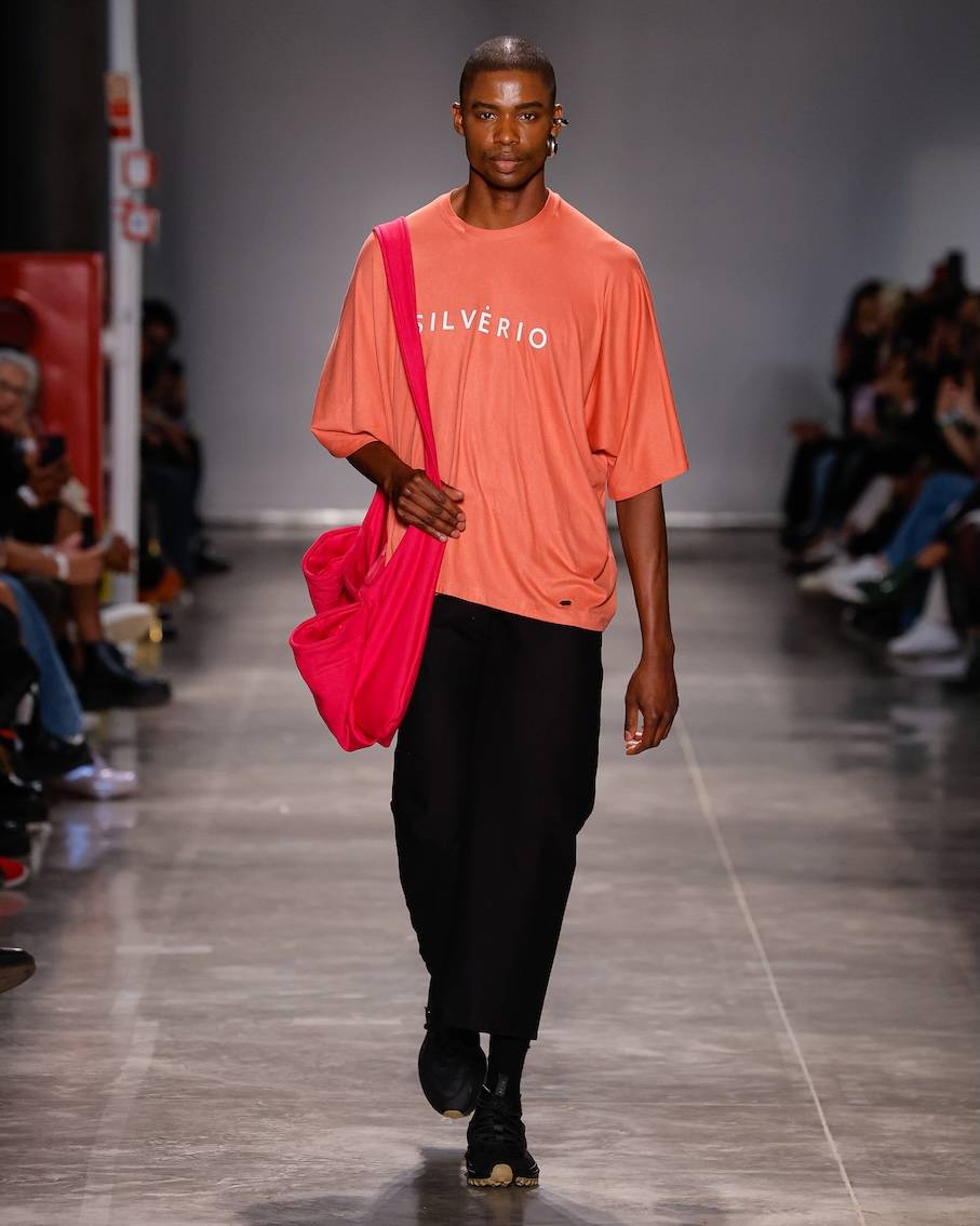 Oversized T-shirt in Silverio