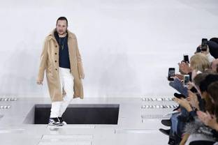 El británico Kim Jones, nombrado director artístico de Dior Hombre