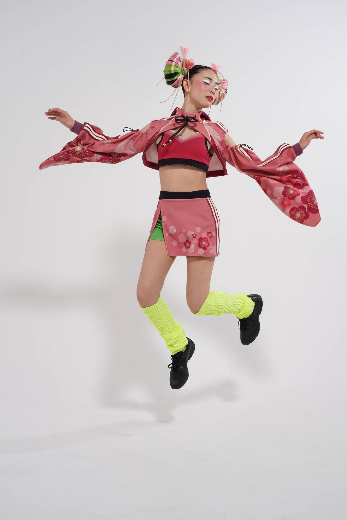BUNKA FASHION COLLEGE GRADUATE CLASS 2025