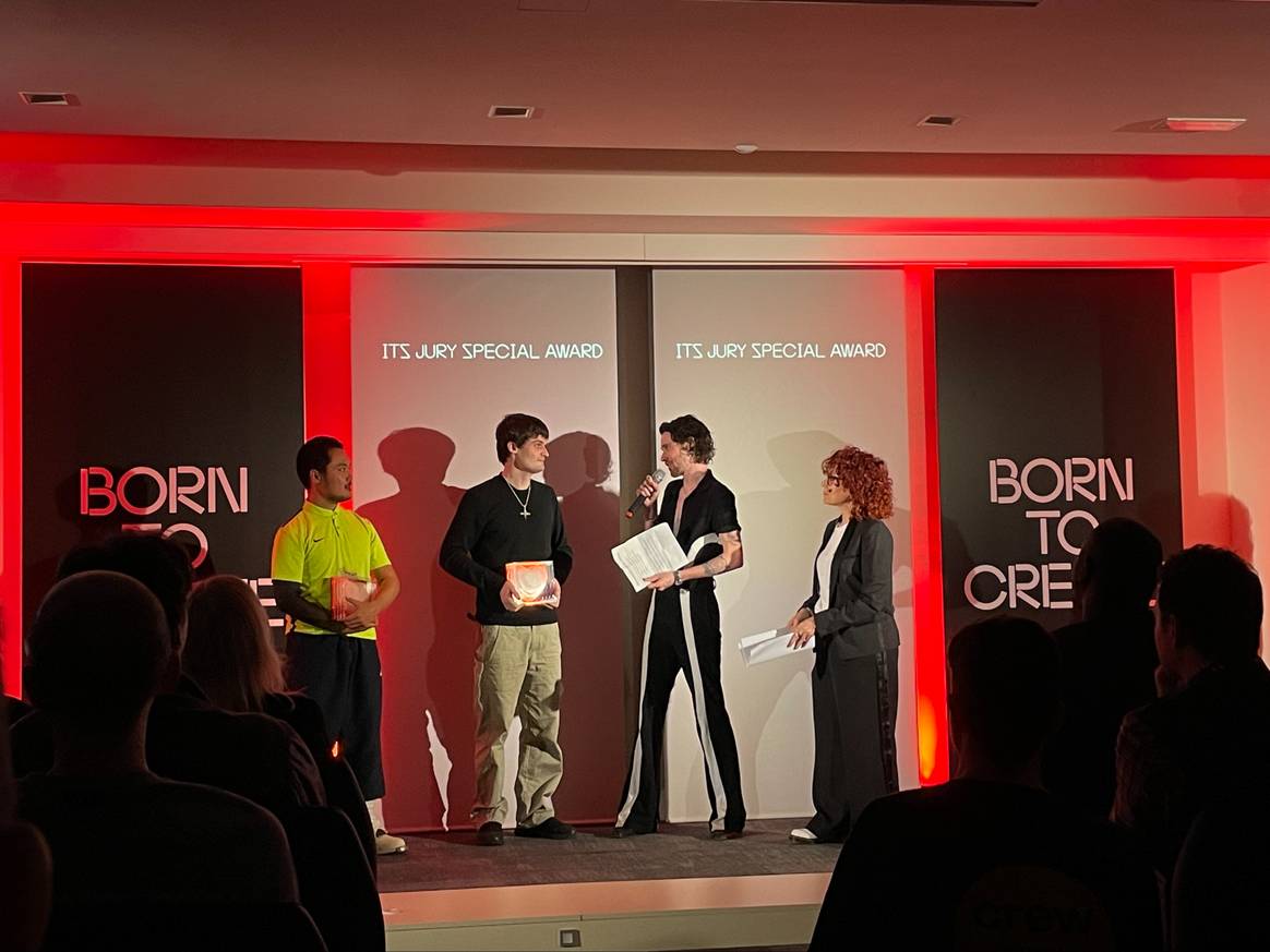 The ITS Jury Special Award has two winners: Ju Bao (left) and Richard Farbey.