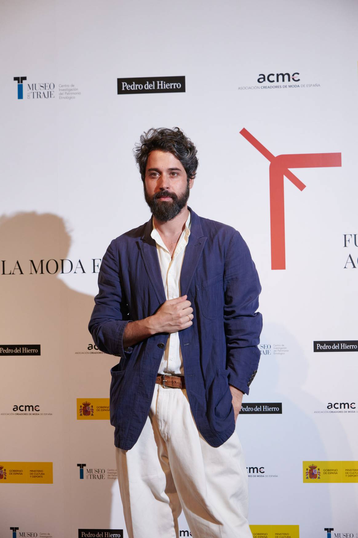 Photo Credits: Acto de presentación de la Fundación Academia de la Moda Española en el Museo del Traje de Madrid. Fotografía de cortesía.