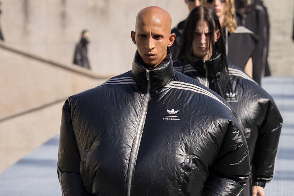 Trainingsjacke-wird-Klimaanlage-Rick-Owens-und-Adidas-trotzen-der-Pariser-Hitze