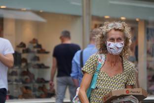 Le reconfinement fragilise encore le commerce parisien