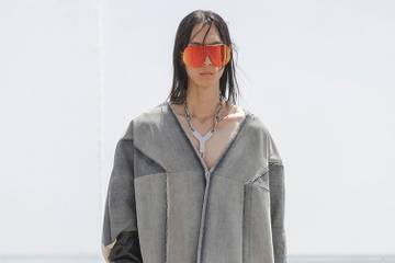 Video: Rick Owens Frühling/Sommer 2022