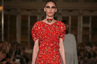 Dior showt cruise collectie in berggebied vlakbij bij Santa Monica