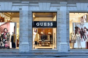 Guess cierra ejercicio superando perspectivas y apunta a los 3.000 millones en ventas, para 2024