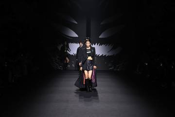 Video: Man.G Stu:dio SS25 - Seoul Fashion Week