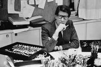 Exposition : les robes en soie de Saint Laurent au musée des Tissus de Lyon