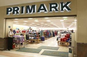 Primark instalará centro logístico en España