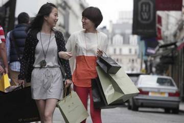 UK fashion sales suffered in June