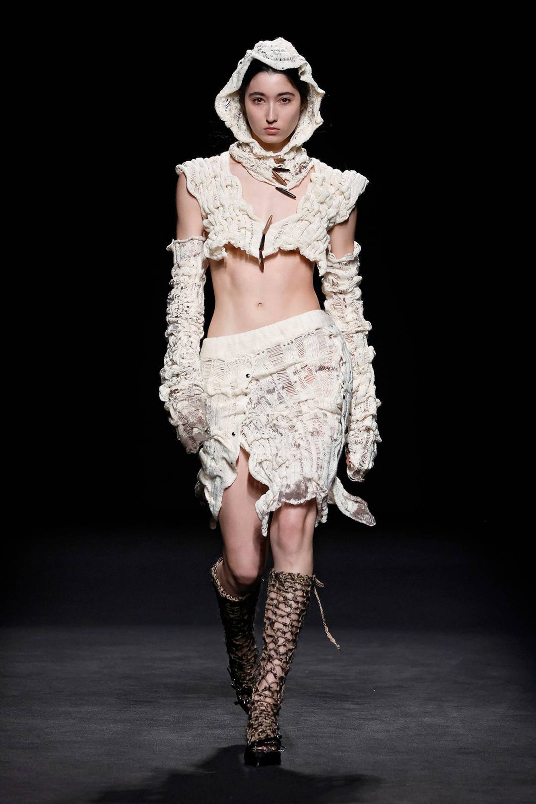 Desfile de Rtama en el circuito Ego para diseñadores emergentes de la 81ª edición de MBFW Madrid de febrero de 2025.