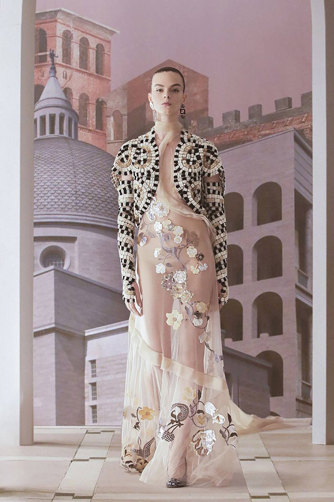 Photo Credits: Fendi, colección Alta Costura Otoño/Invierno 2021/2022.