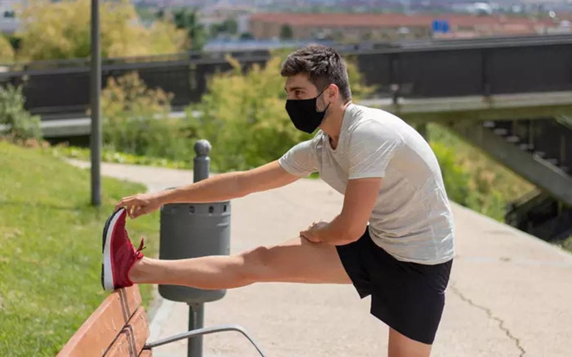 Decathlon lanza sus primeras mascarillas para deportistas certificadas, reutilizables y 100 por cien reciclables