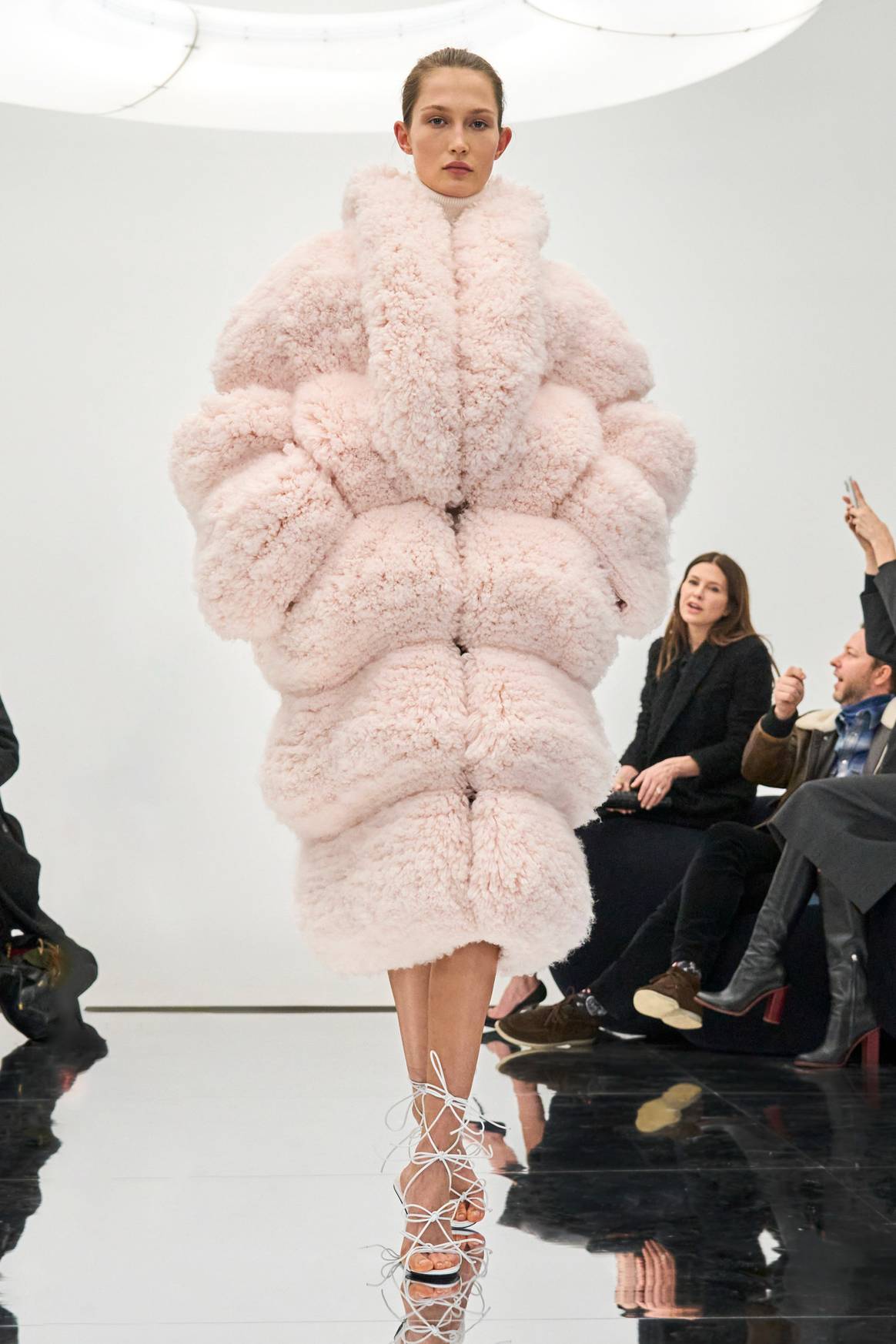 AH24 Alaia/ Look 7