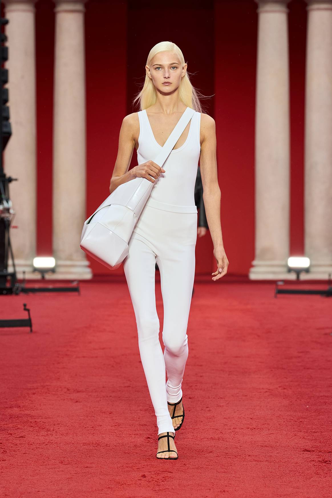 Photo Credits: Ferragamo, colección Primavera/Verano SS23. Fotografía de cortesía.
